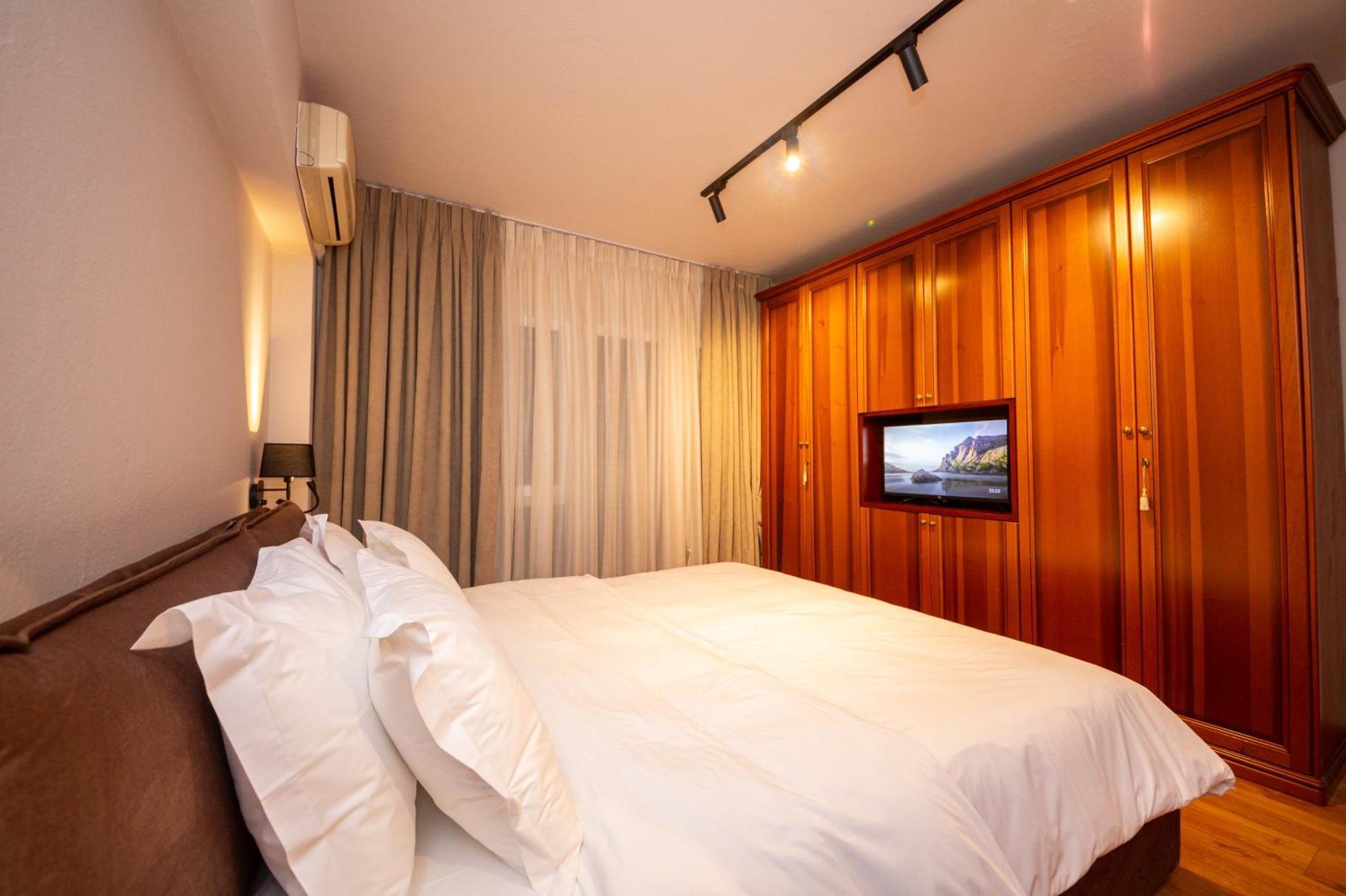 Blloku Unique Apartments 3 ติรานา ภายนอก รูปภาพ